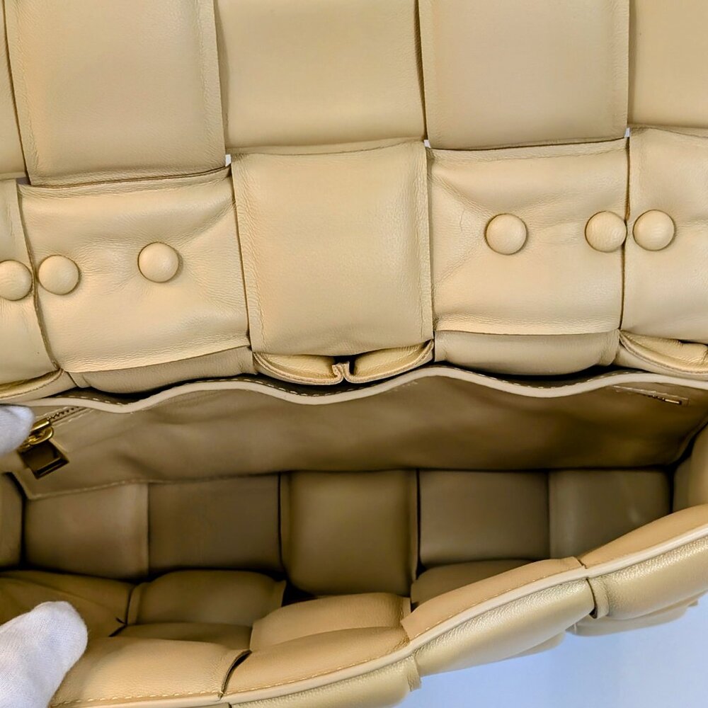 Bottega Veneta Cream Lambskin “The Chain” Cassette Shoulder Bag - Picture 15 of 15